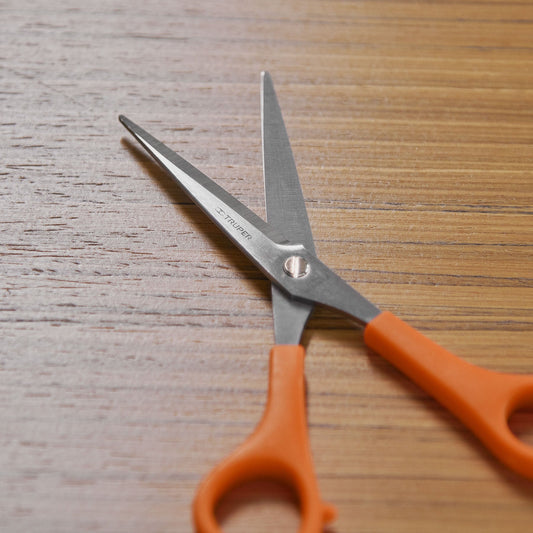 Tijera 6' acero inox con gancho, para estilista, TRUPER